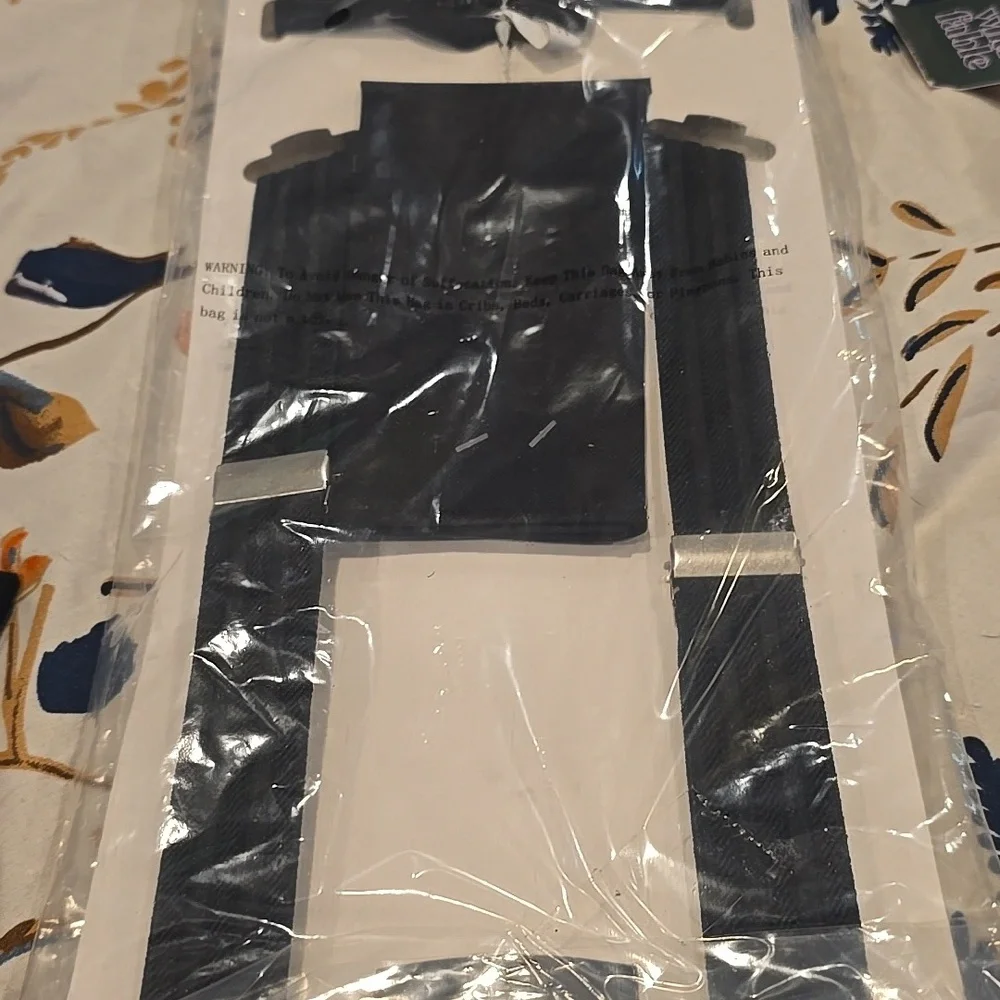 ❤️10/$40 New Kids Suspenders Bow Tie Pocket Scarf Set